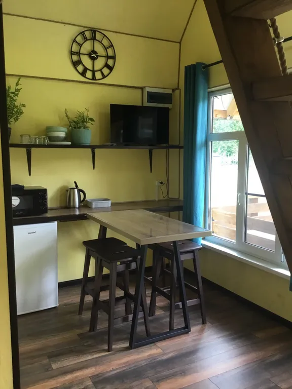 Коттедж 2-комнатный Дом — Перевалка