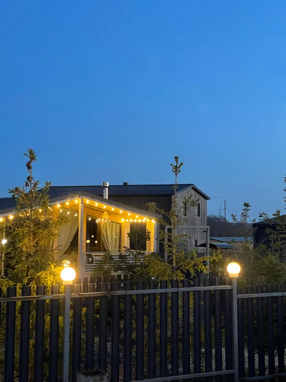 Коттедж 3-комнатный Дом — Санкт-Петербург