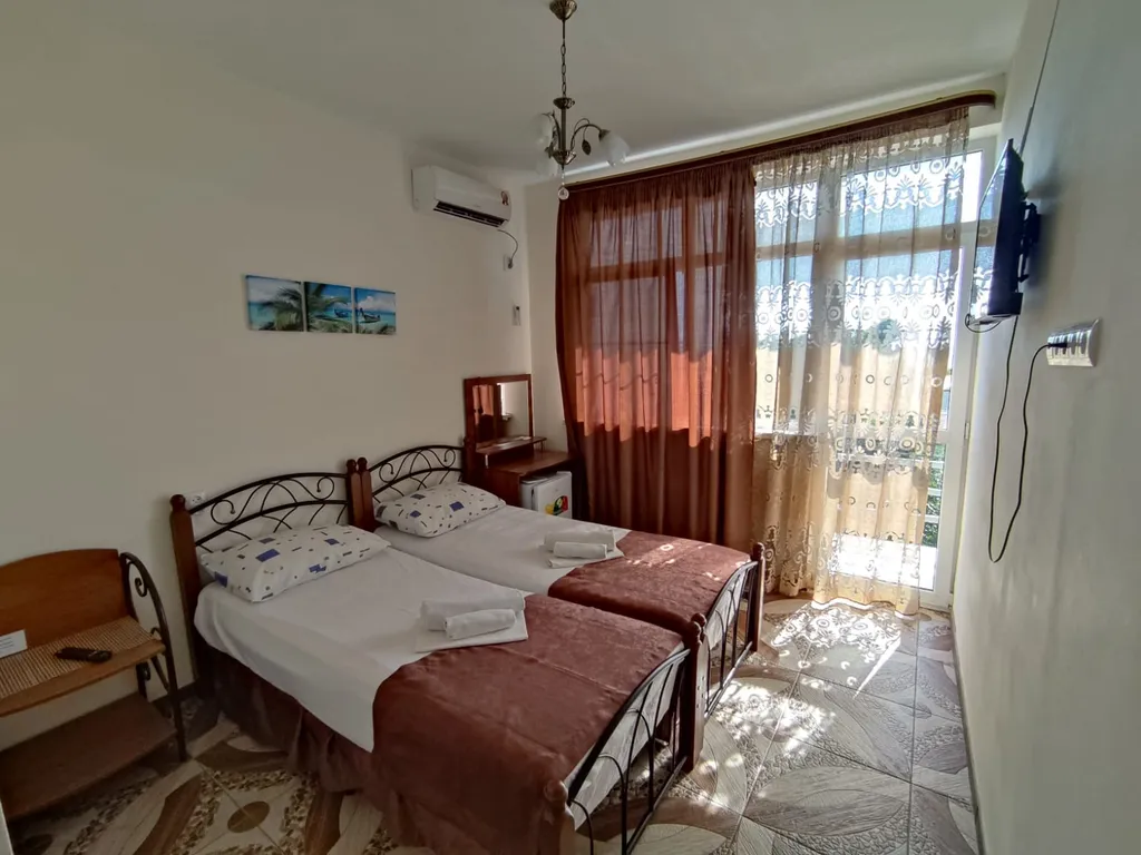 Квартира Комната — Гагра