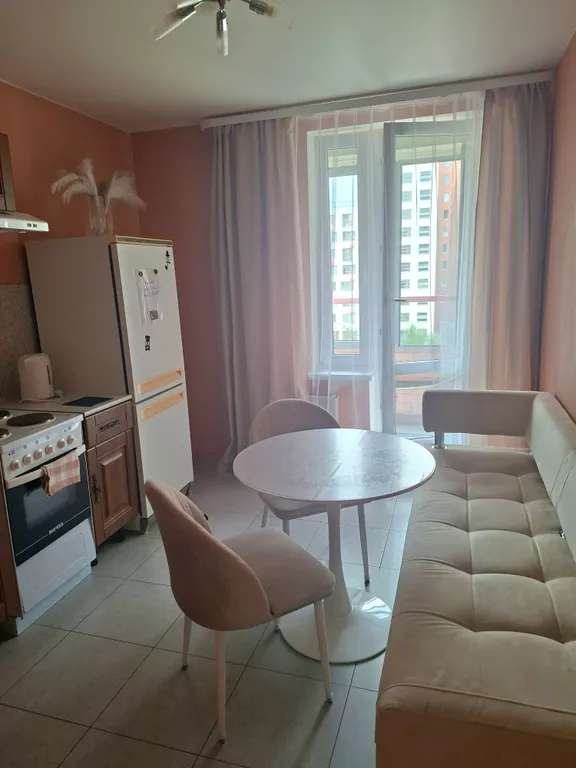 Большая однокомнатная квартира с размещением до 5 гостей