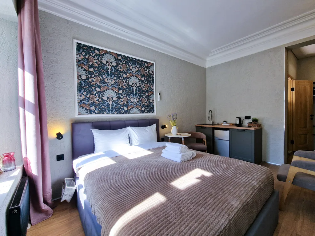 Видовая студия в бутик апарт-отеле Дом с гаргульями