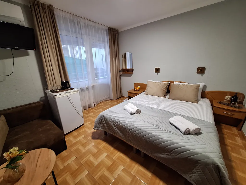 Квартира Квартира Небо трёхместный комфортный номер с кроватями twin/dbl — Геленджик