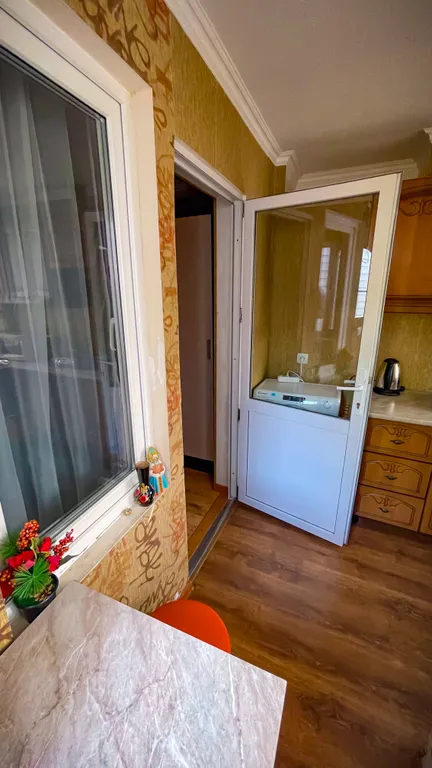 Отдельная квартира с кухней и парковкой