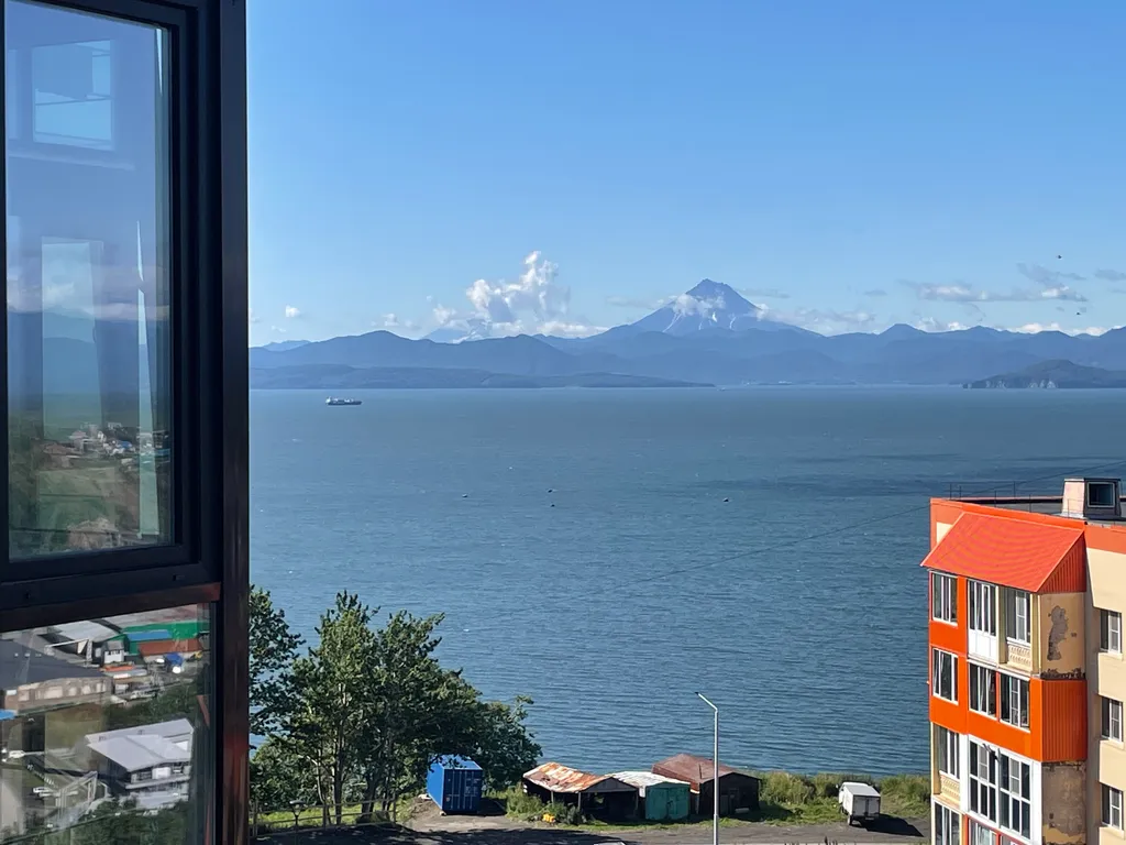 Апартаменты "New Sea" Вид на бухту, вулкан, лес и горы