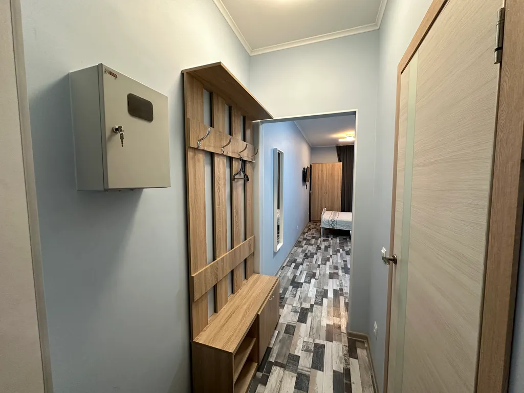 Голубая студия с видом на реку