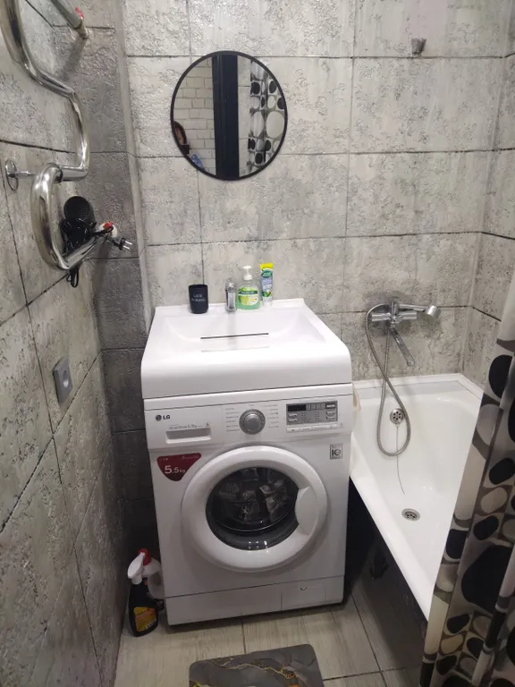 3-комнатная квартира в центре Дземог