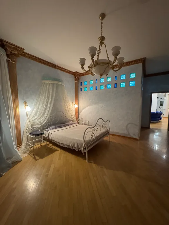 10-комнатный Дом