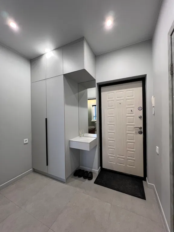 Квартира с современным ремонтом в новом жк в центре городе