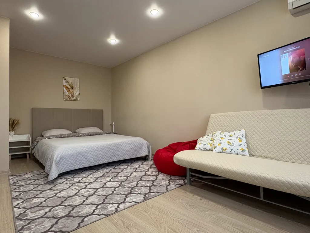 Студия на площади Победы