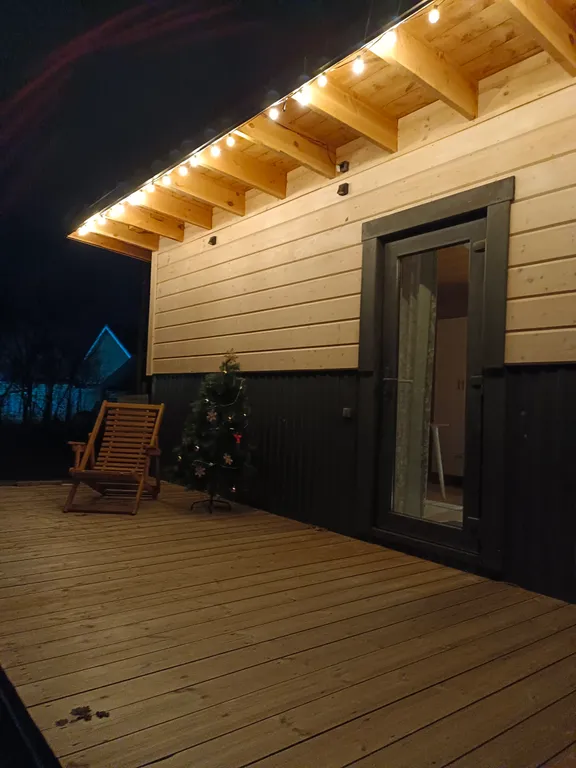 Домик на море