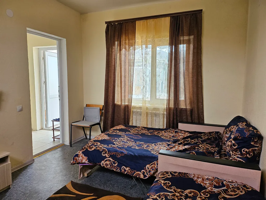 Двухкомнатный с удобствами, кондиционером, террасой