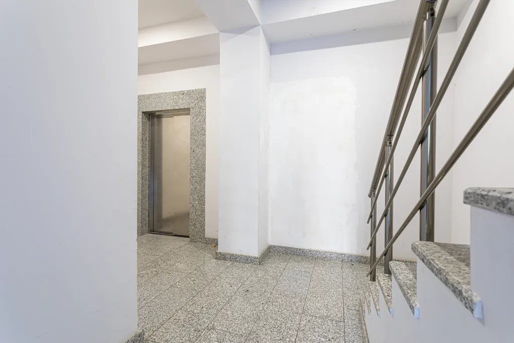 Маленькая квартира в новостройке в центре города