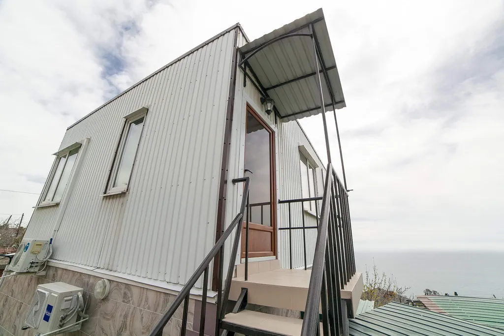 Апартаменты с видом на море и горы