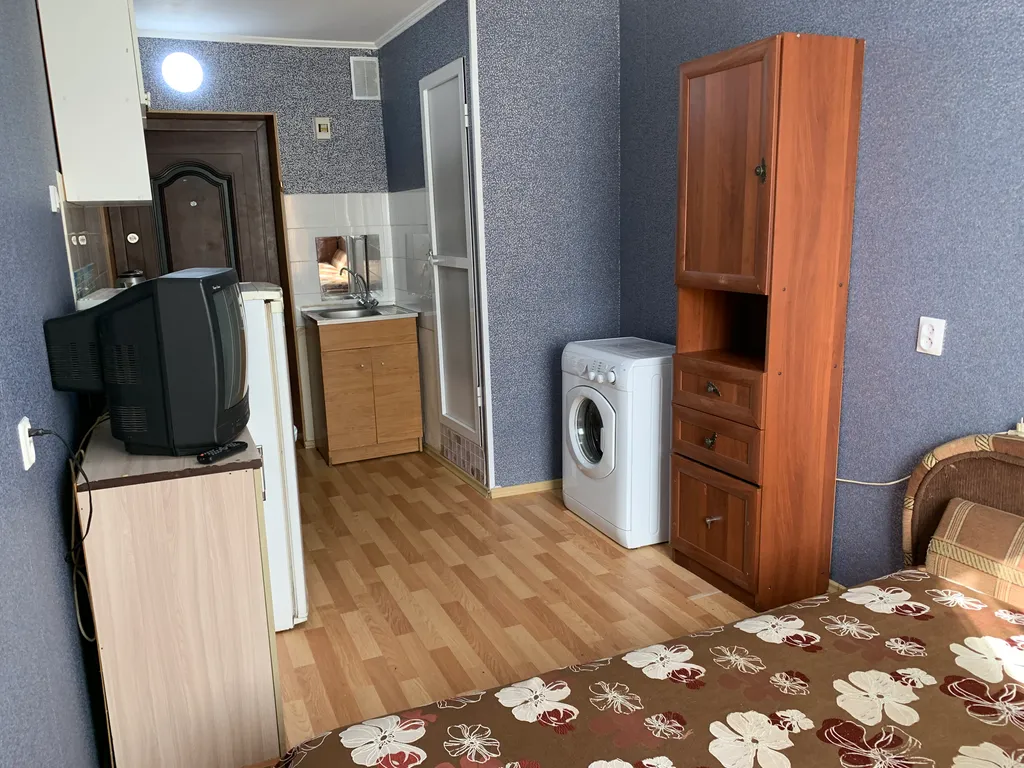 Студия напротив Сквера Пограничников