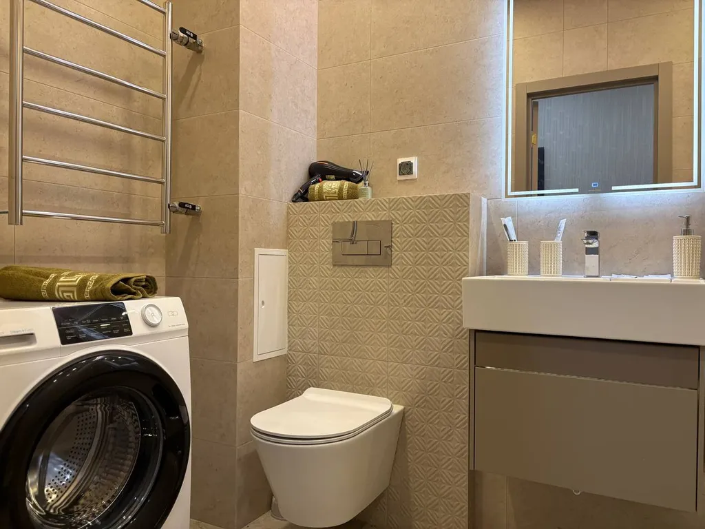 Квартира Апартаменты с шикарным видом на город и Енисей в центре Взлетки — Красноярск