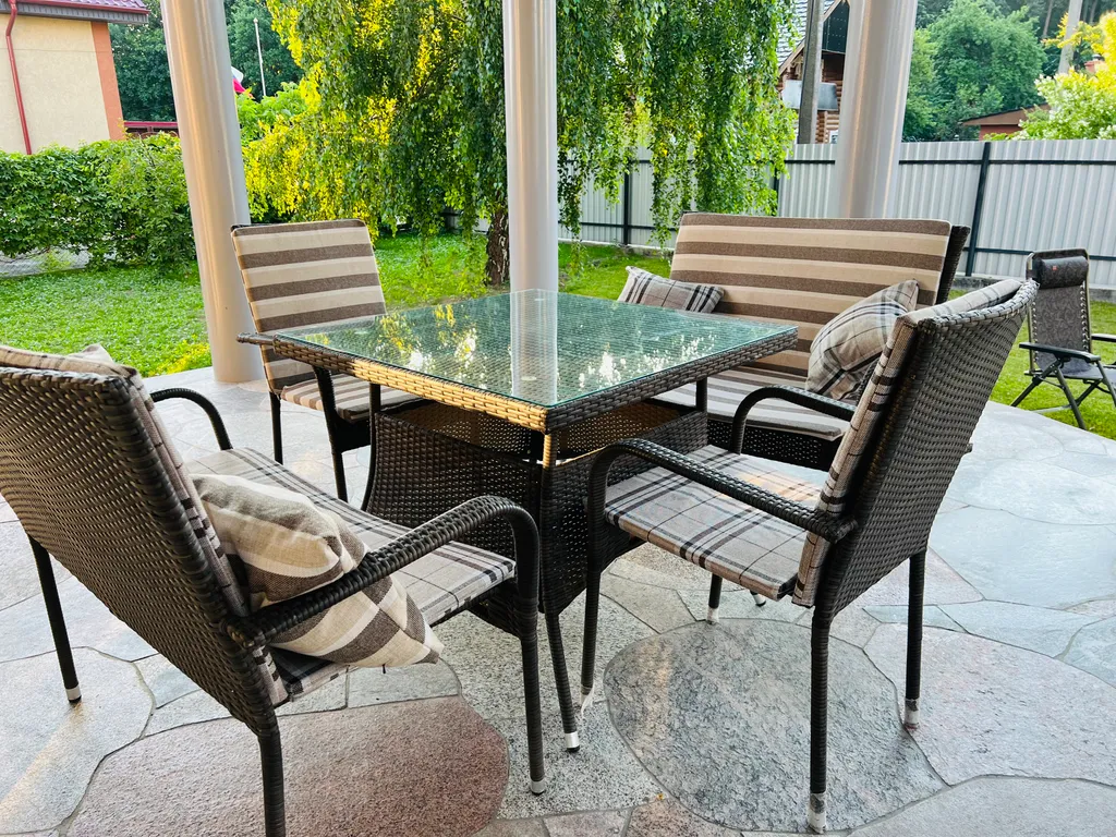 Дом у моря в сосновом бору