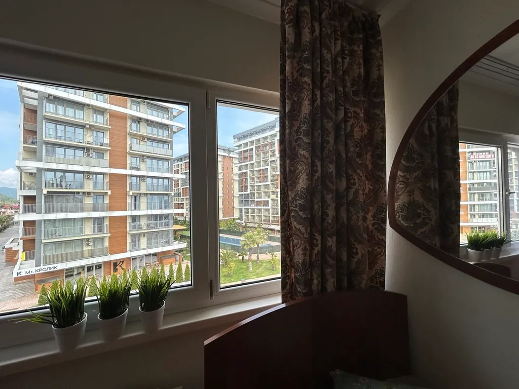 401 Alliance Apartments на Летней, 50