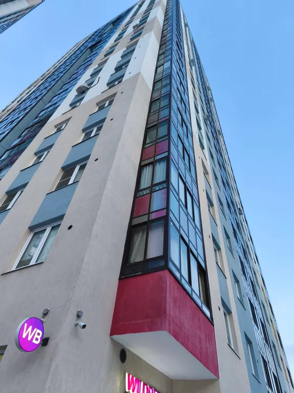 Квартира Просторная 2-х комнатная квартира с прекрасными видами  возле метро — Екатеринбург