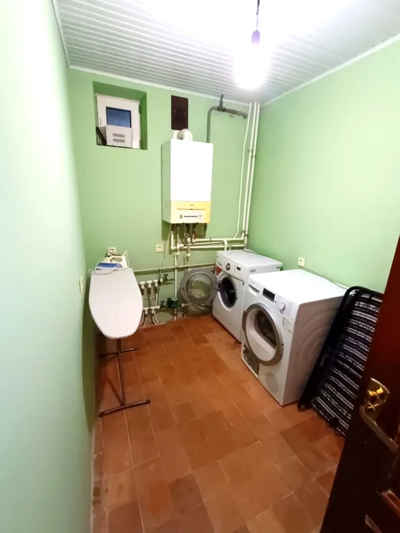 Дом с бассейном и русской баней