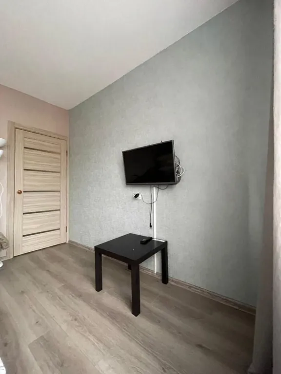 Квартира с 2-мя кроватями, рядом Акрон и Форум