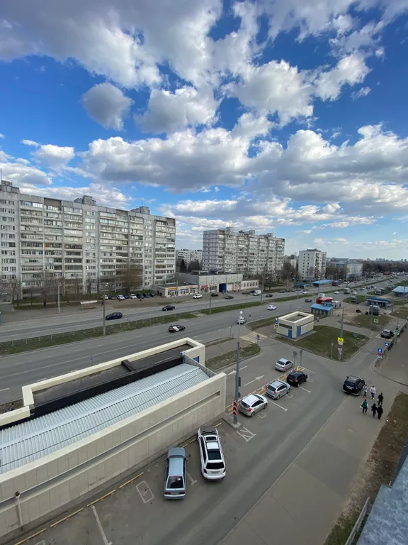 Квартира Квартира Евродвушка с ремонтом в 2 минутах от метро — Казань