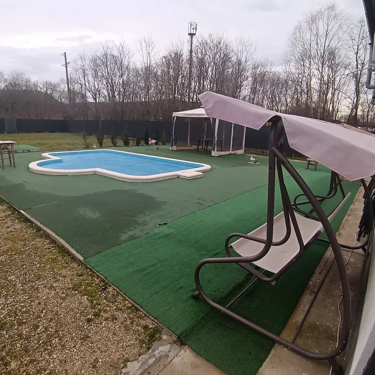 Уютный домик в горах Адыгеи Лесной островок