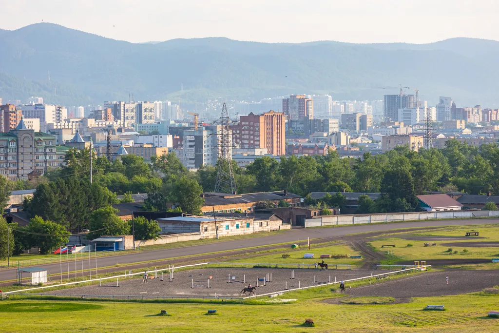 Квартира Квартира Комфортная студия в престижном ЖК Медео — Красноярск
