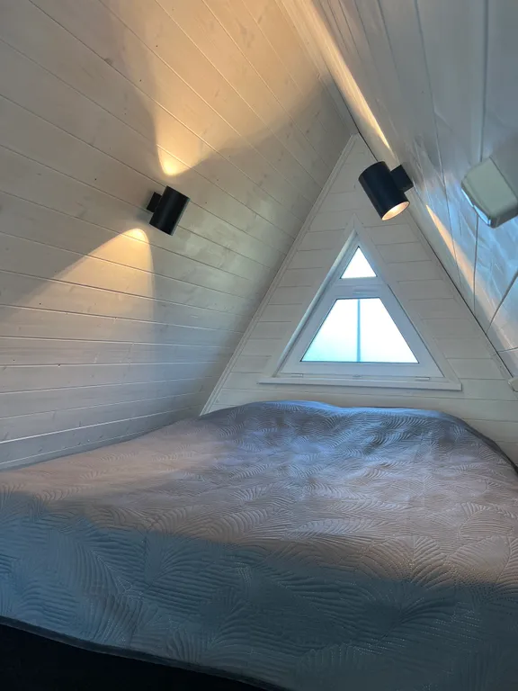 Дом A-frame Gray house
