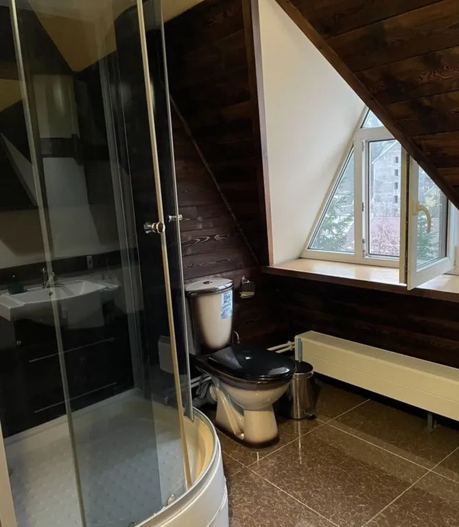 Люксовый двухкомнатный в самом сердце Домбая