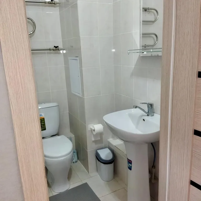 1-комнатная с кондиционером по Турану