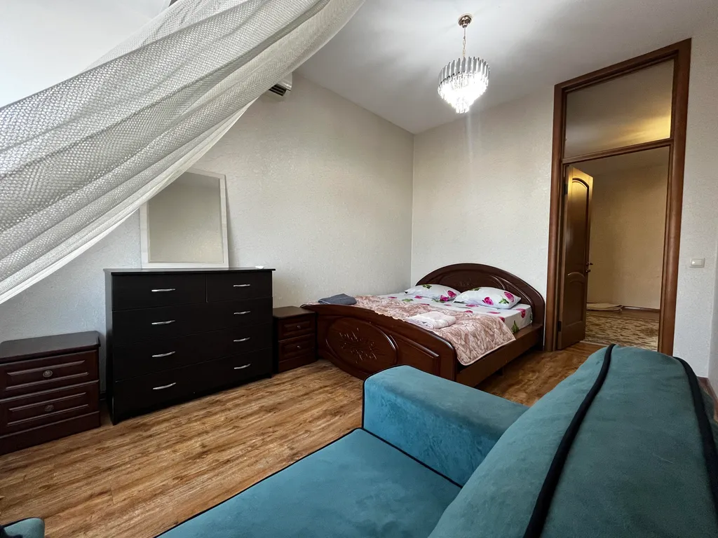 Квартира 3-комнатная Квартира — Махачкала