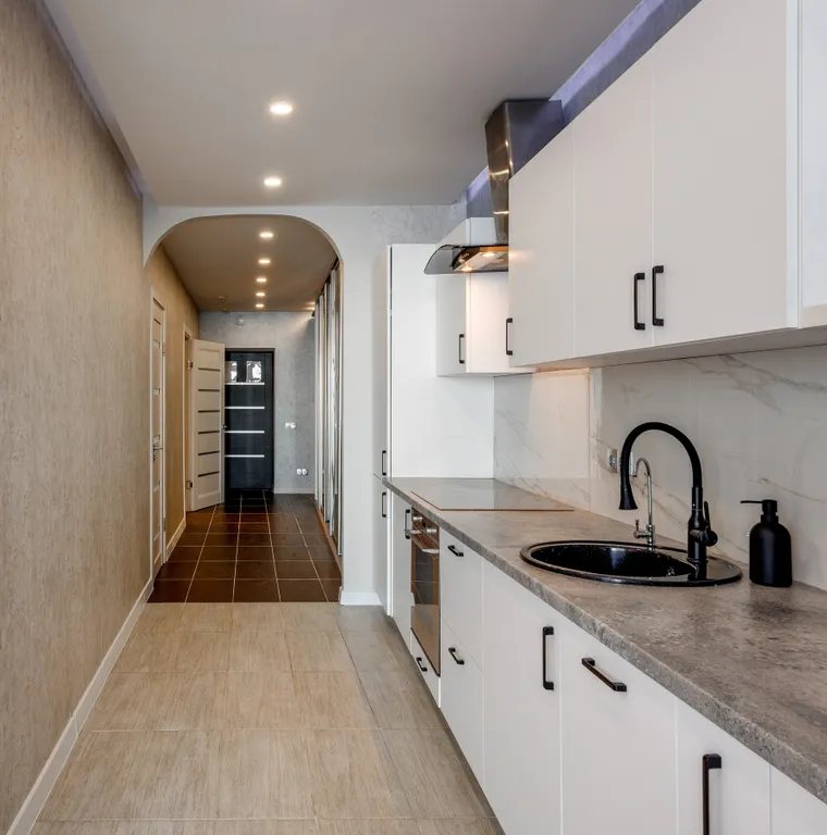 Трехкомнатная квартира с видом на море