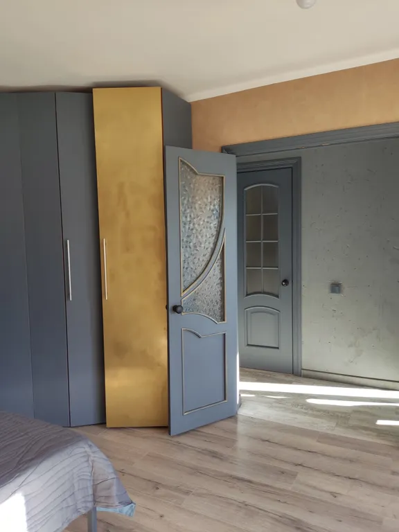 Однокомнатная квартира на полуострове Эгершельд рядом с Владивостокским Портом