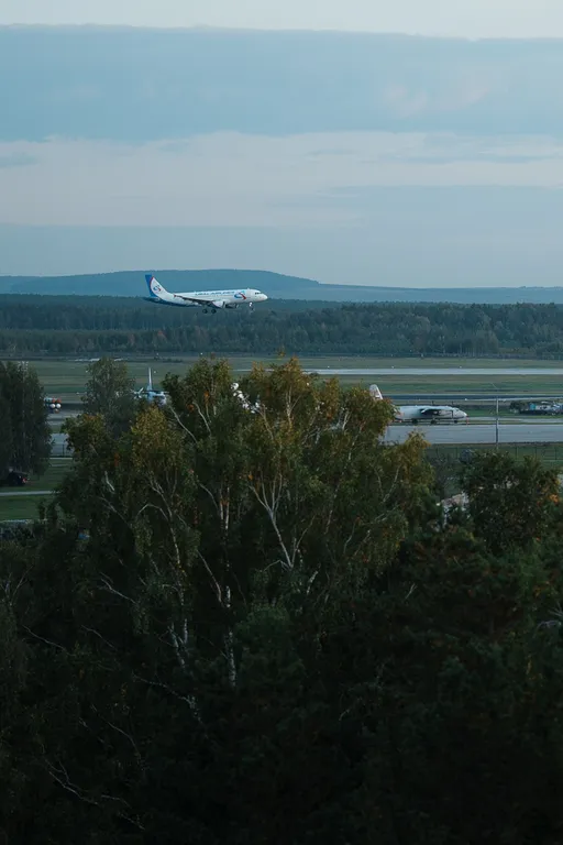 Квартира 1-комнатная квартира, 32 м², 9/10 эт — Екатеринбург