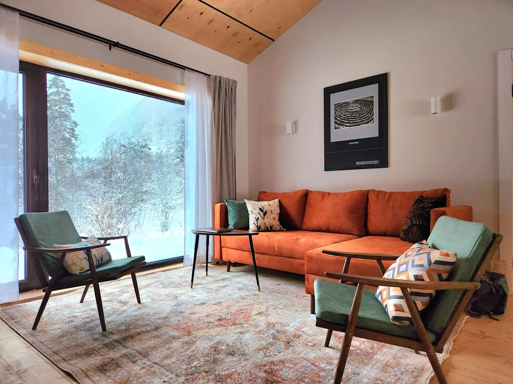 Белка дом с камином и сауной