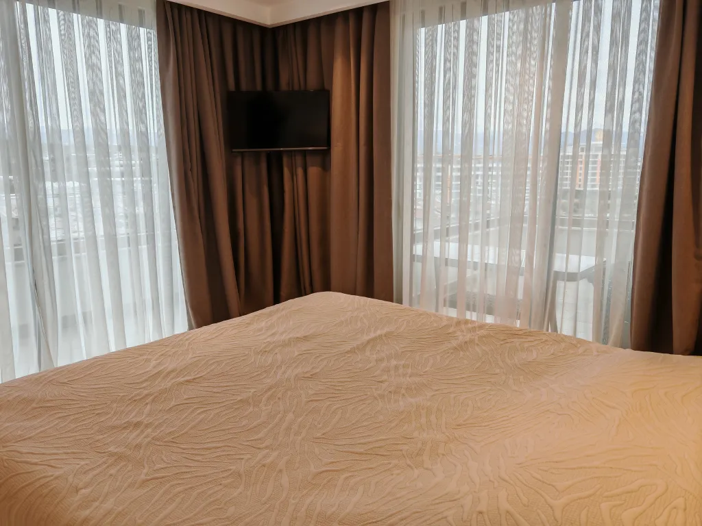 Квартира 1+1 в Azura World c видом на бассейн и аквапарком