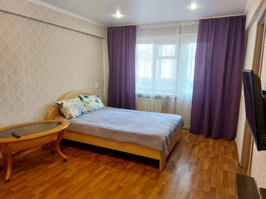 Квартира Уютные апартаменты рядом с набережной — Красноярск