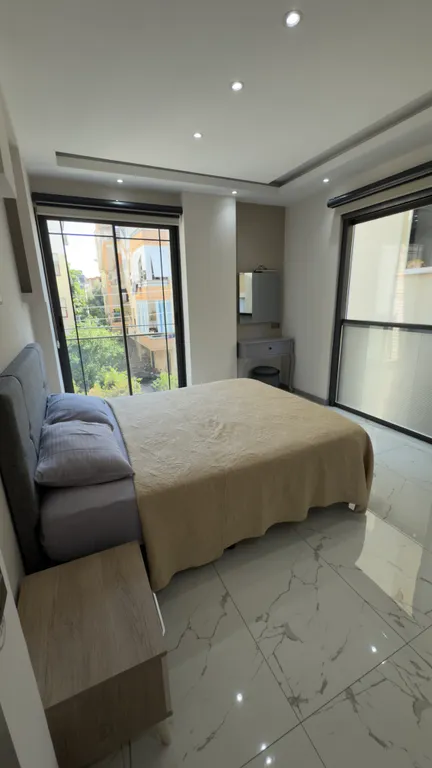 Люкс квартира в центре в 150 метрах от пляжа Клеопатра