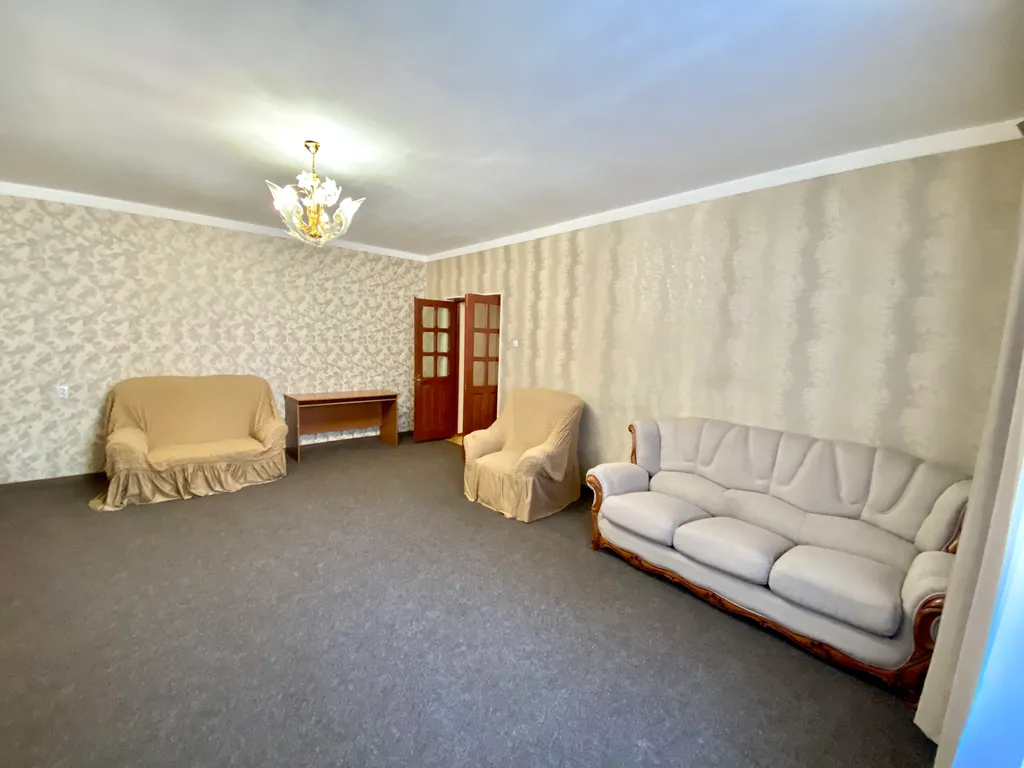 4-комнатная Квартира