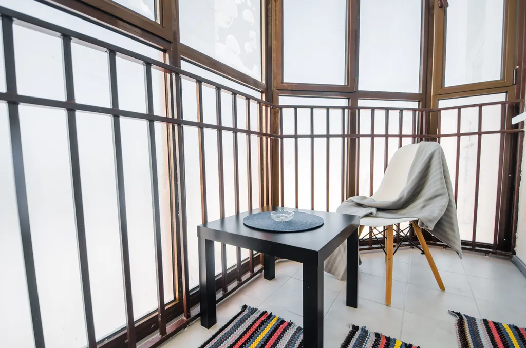 Светлая квартира с красивым видом на город рядом с центром