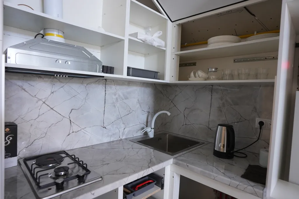 Чистая, уютная, свeтлая квaртиpа с новым евро ремонтом