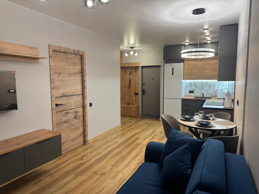 1-комнатная квартира с новым дизайнерским ремонтом