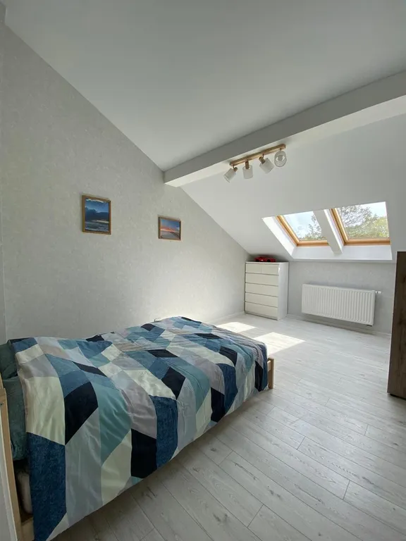 Большая квартира в тихом районе недалеко от моря