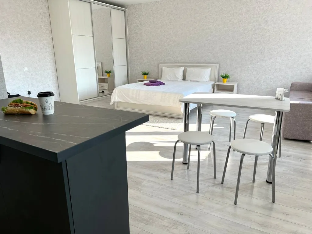 Комфорт апартаменты Chill Pill центр, новостройка