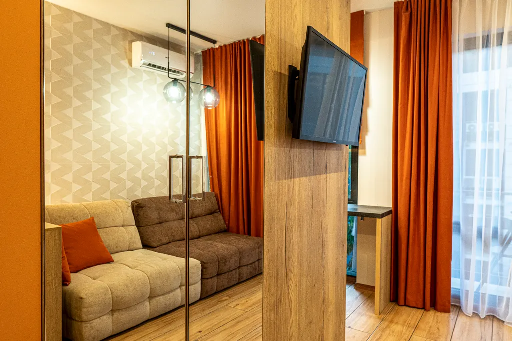 Апартаменты четырёхместные, новые, шикарные, море очень близко