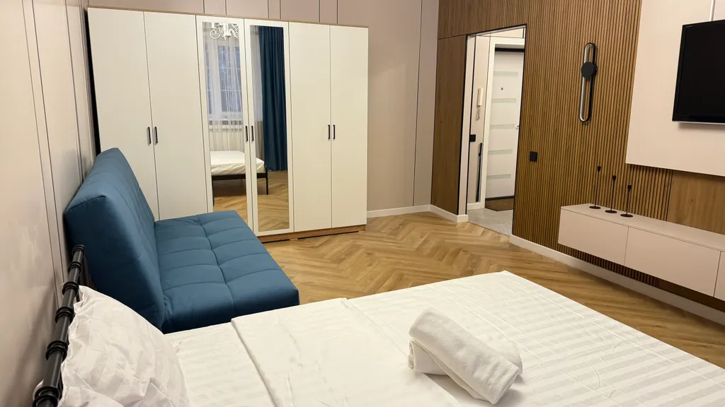 Квартира напротив гостиницы Казахстан