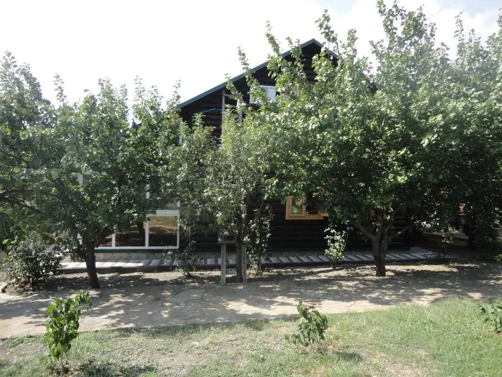 4-комнатный Дом