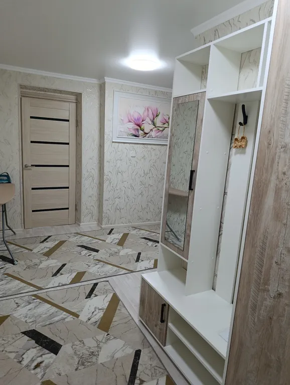 Шикарная двухкомнатная квартира с видом на озеро