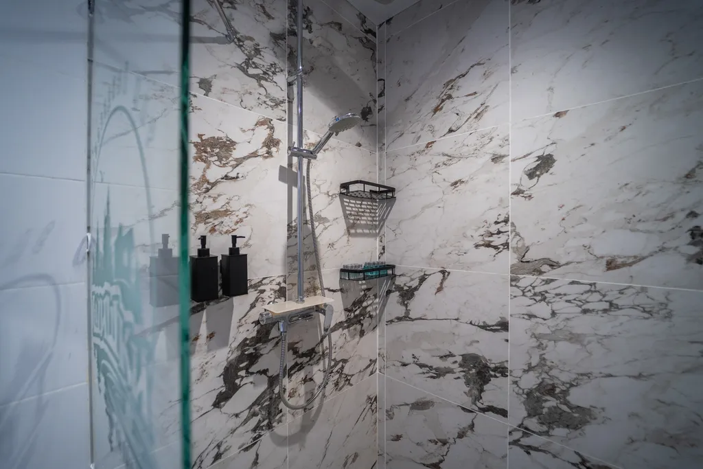 5-комнатный Дом