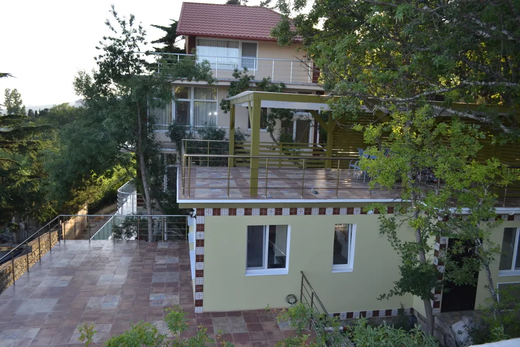 Люкс с видом на море 2 спальнями и балконом 65кв.м 203